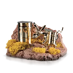 Сувенирная инсталляция «История добычи нефти»