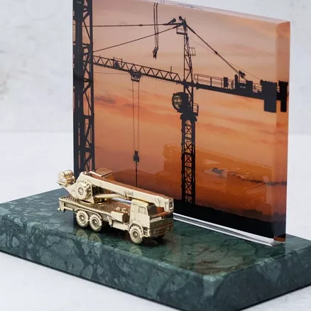 Подарочная инсталляция в подарок строителю МП-41394