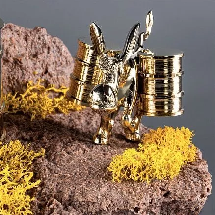 Сувенирная инсталляция «История добычи нефти» МП-41468