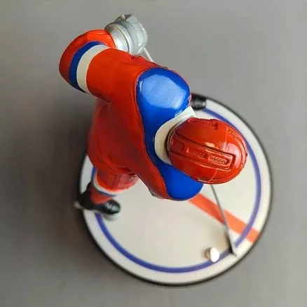 Статуэтка «Хоккеист» МС-41419