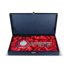 Сувенирный символичный ключ