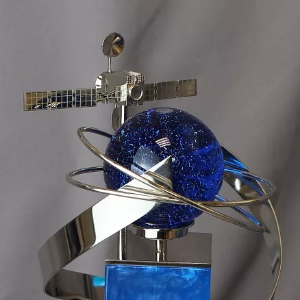 Отраслевой подарок на День Космонавтики МП-41429